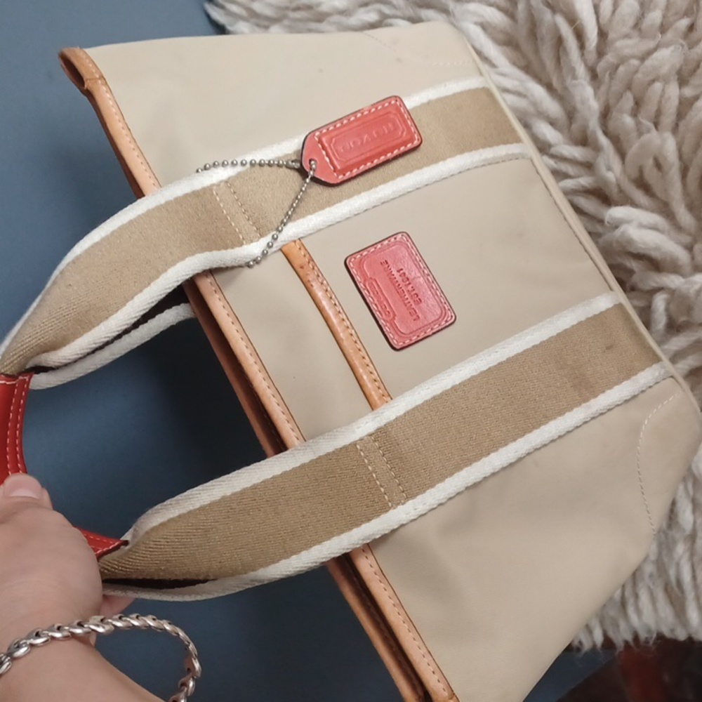 COACH  purse - Picture 16 of 16
